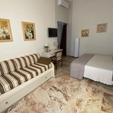 Villa Lazzari B&B Tra i due Mari Maglie Esterno foto
