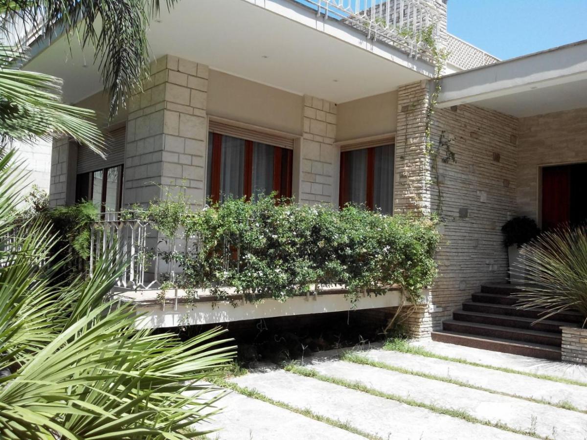 Villa Lazzari B&B Tra i due Mari Maglie Esterno foto
