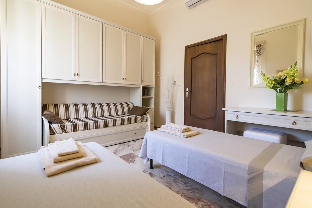 Villa Lazzari B&B Tra i due Mari Maglie Esterno foto